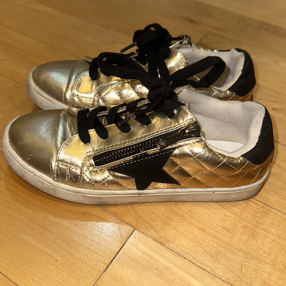 Barely used super cute girls Nina fashion sneakers - Picture 2 of 6